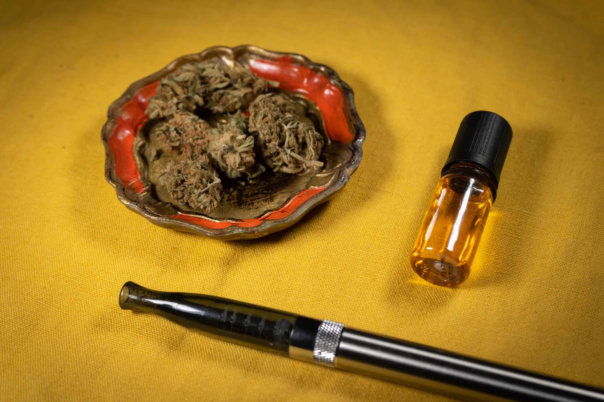 Smoke Sessions: Understanding the Basics of Cannabis Strains and Their Effects